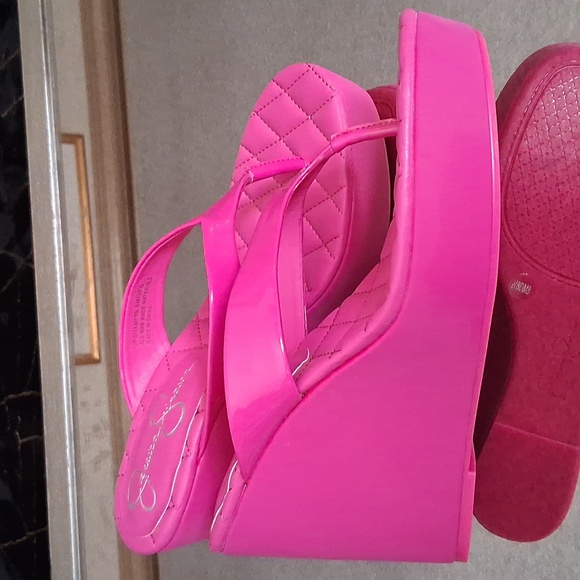 Jessica Simpson NWOT Sandals - Picture 4 of 9